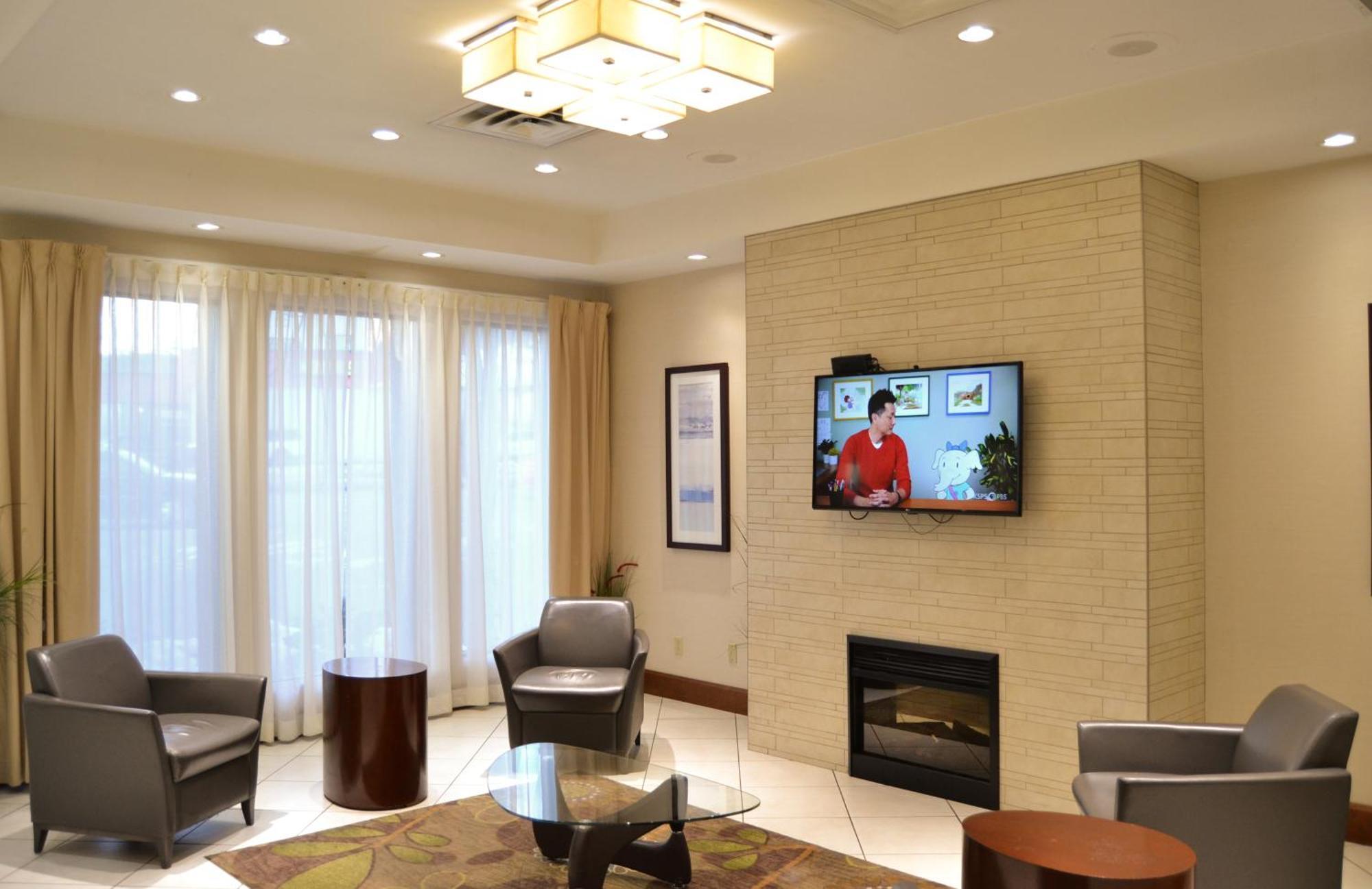Amenida Residences, YYC Esterno foto