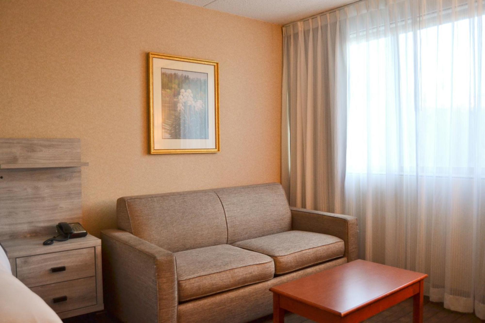 Amenida Residences, YYC Esterno foto